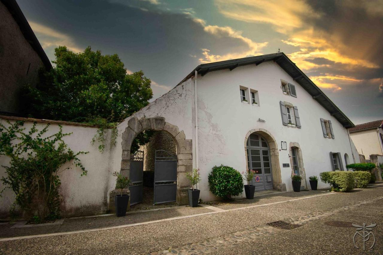 Maison Du Pierrou Sorde-lʼAbbaye Eksteriør billede